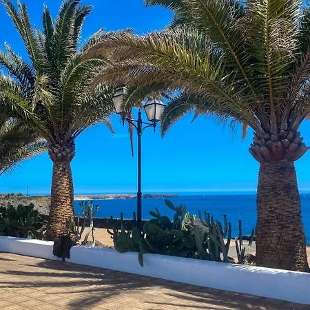 Villa Villa La Perla - Oceanfront - View To Fuerteventura Lobos