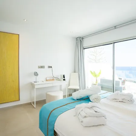 Villa La Perla - Oceanfront - View To Fuerteventura Lobos *