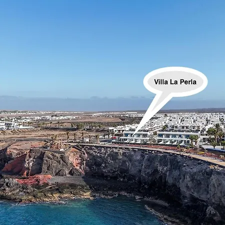 Villa La Perla - Oceanfront - View To Fuerteventura Lobos Villa *